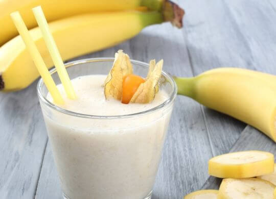 banana-and-milk-smoothie
